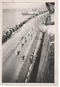 ORAN LE BOULEVARD FRONT DE MER LE CRITERIUM DE L ECHO D ORAN 28 02 1955